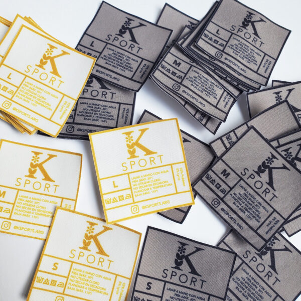 Con tu logo - Etiquetas de Tela Termoadhesiva para Ropa planchables