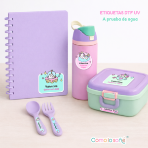 2 planchas – UNICORNIOS – Etiquetas Escolares Personalizadas DTF UV Resistentes al Agua – para Útiles, Botellas y Tapers